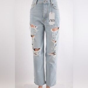 Zara NWT Relaxed Fit Boyfriend Distressed  Blue Denim Jean